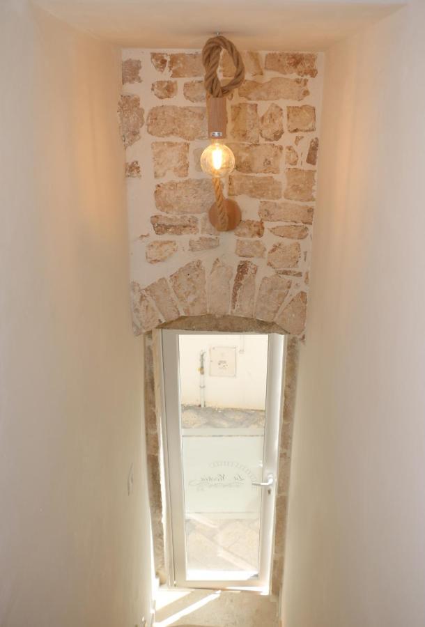 קונברסאנו La Nicchia B&B מראה חיצוני תמונה
