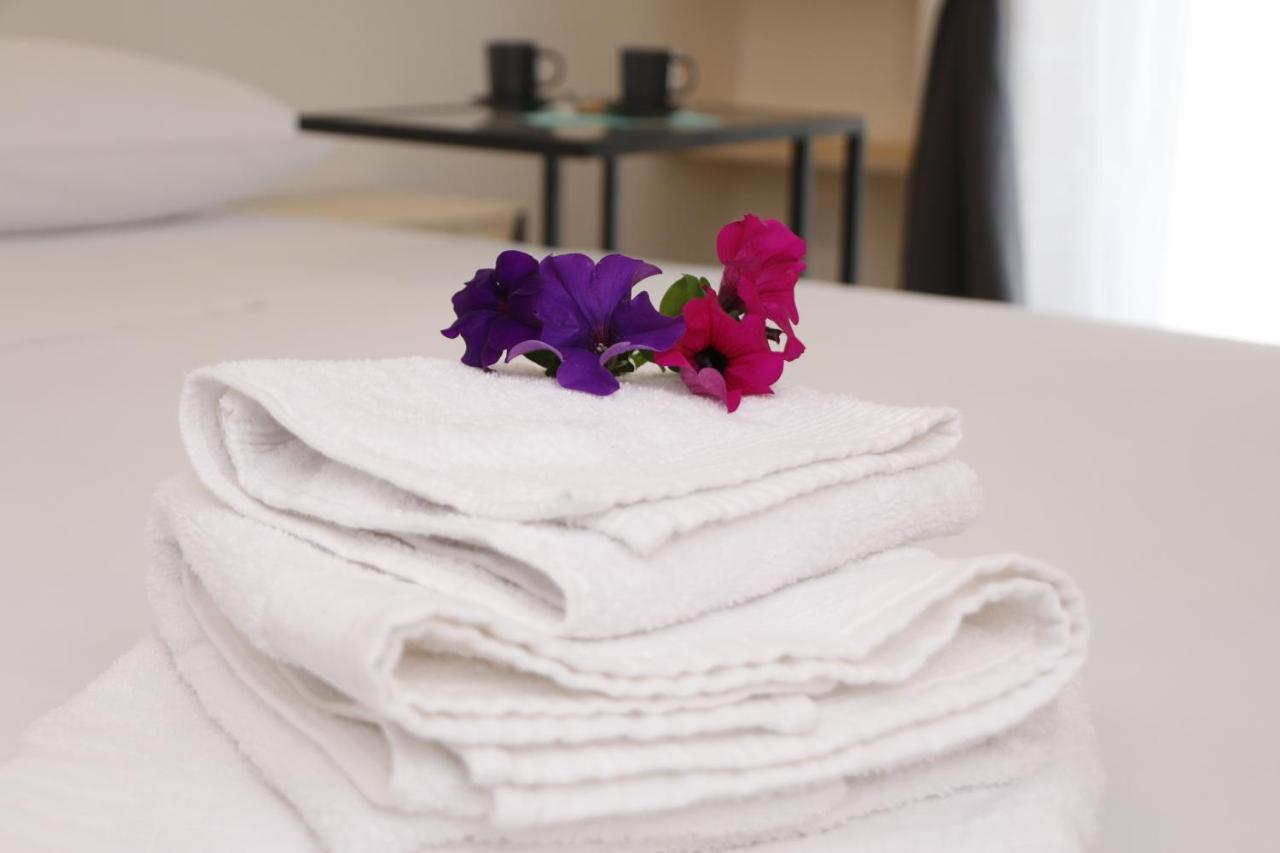 קונברסאנו La Nicchia B&B מראה חיצוני תמונה