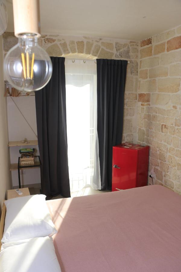 קונברסאנו La Nicchia B&B מראה חיצוני תמונה